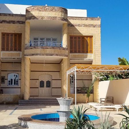 Dream Island Hotel Luxor Eksteriør bilde